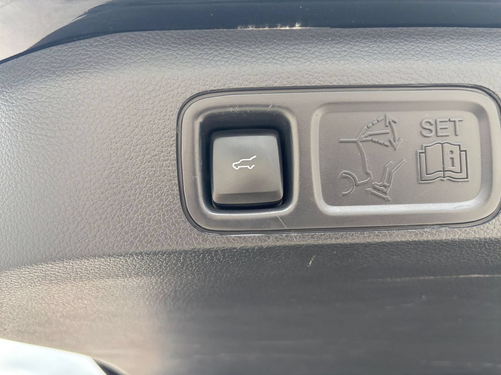 Used 2022 Lincoln Navigator Reserve RWD image 21