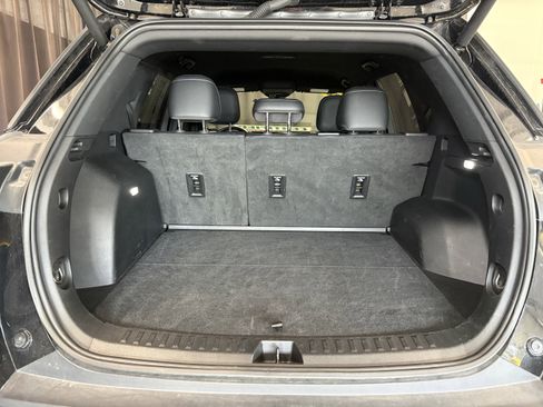 Used 2025 Chevrolet Equinox LT w/ Convenience Package II FWD image 29