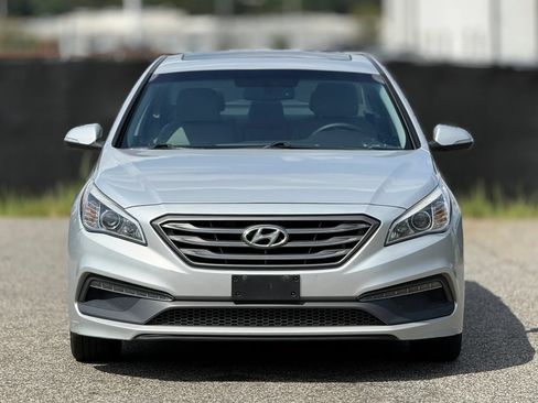 Used 2016 Hyundai Sonata Sport w/ Option Group 03 FWD image 5