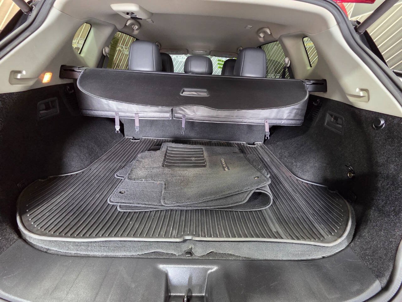 Used 2017 Nissan Murano SL w/ Cargo Package FWD image 29