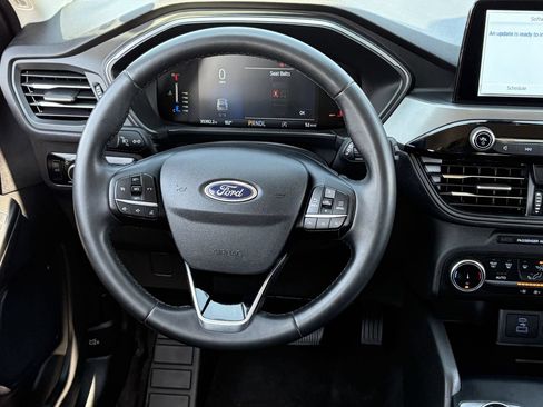 Certified 2023 Ford Escape Active FWD image 16