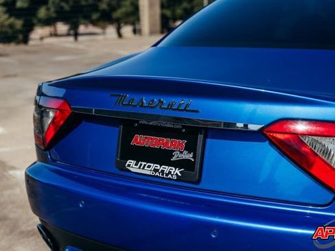 Used 2016 Maserati GranTurismo Sport image 40