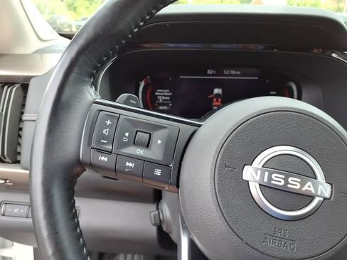 Used 2023 Nissan Pathfinder Platinum AWD/4WD image 17