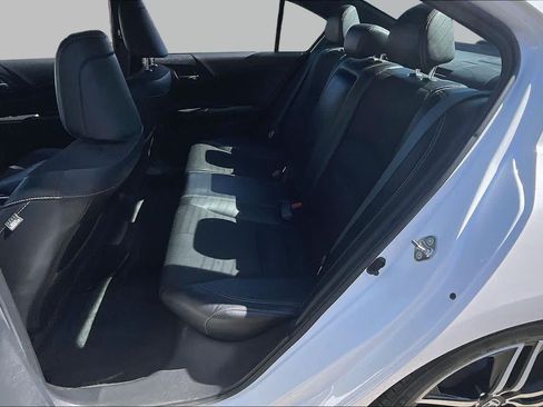 Used 2016 Honda Accord Sport image 20