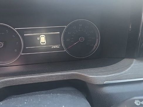 Certified 2023 Kia Sorento S w/ Panoramic Sunroof Package image 5