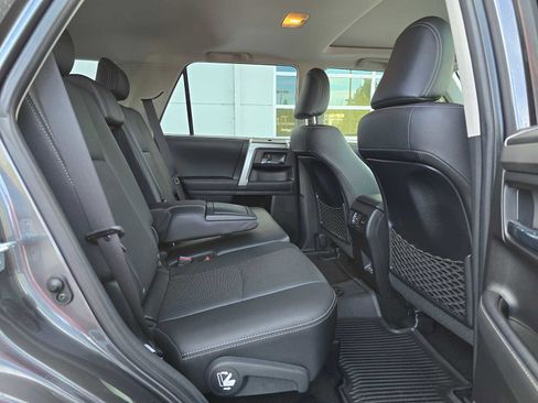 Used 2023 Toyota 4Runner Limited image 12