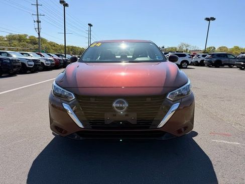 Certified 2024 Nissan Sentra SV w/ All-Weather Package FWD image 3