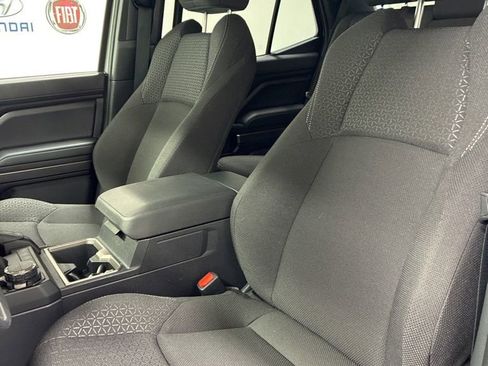 Used 2025 Toyota 4Runner SR5 image 10