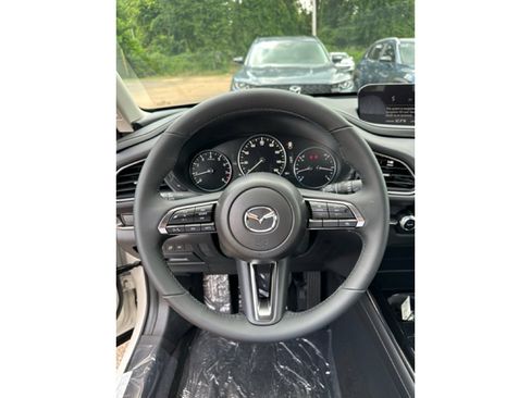 New 2025 MAZDA CX-30 AWD 2.5 S w/ Preferred Package image 17