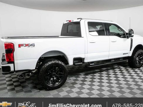 Used 2024 Ford F250 XLT w/ XLT Premium Package AWD/4WD image 2