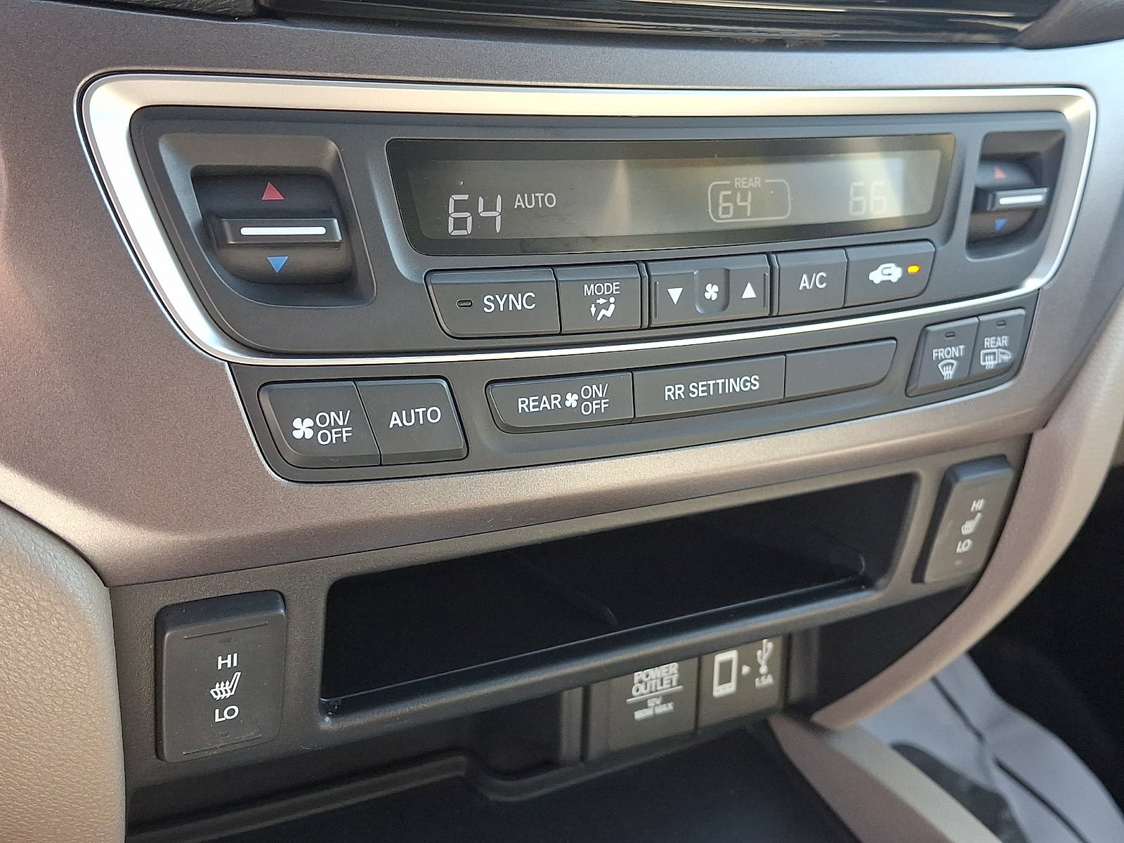 Used 2019 Honda Ridgeline RTL-T image 16