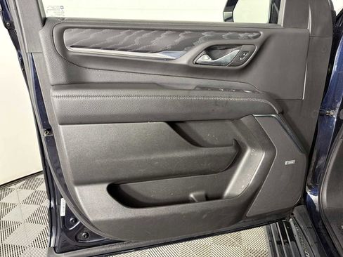 Used 2023 GMC Yukon Denali AWD/4WD image 8