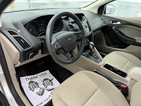 Used 2016 Ford Focus SE image 19