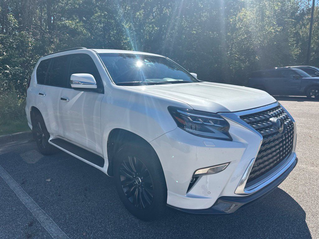 Used 2020 Lexus GX 460 Premium AWD/4WD image 2
