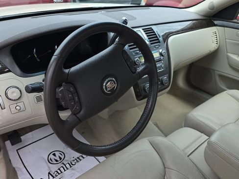 Used 2011 Cadillac DTS image 10