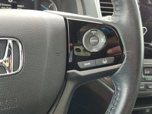 Used 2022 Honda Pilot EX-L image 15