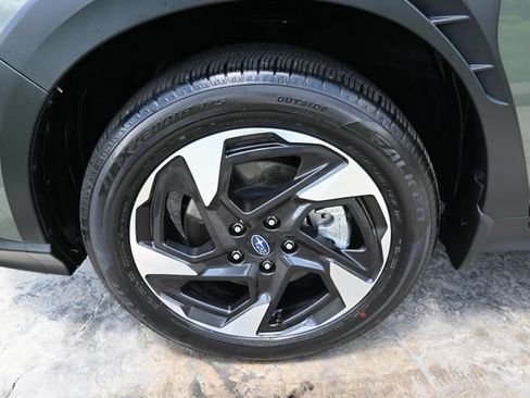 Used 2025 Subaru Crosstrek 2.5i Limited AWD/4WD image 10