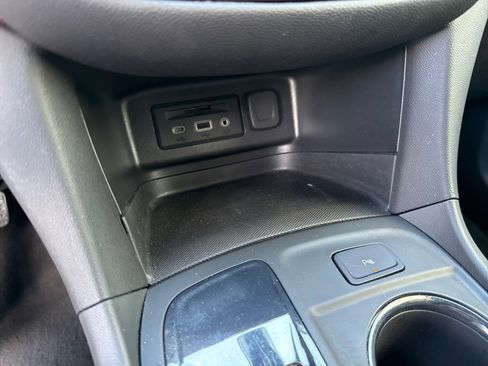 Used 2023 Chevrolet Equinox RS w/ RS Leather Package image 21