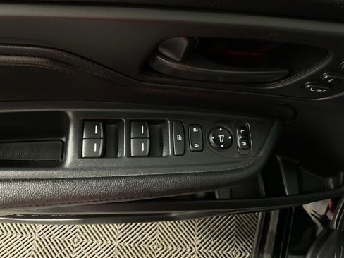 Used 2025 Honda Odyssey Sport-L image 18