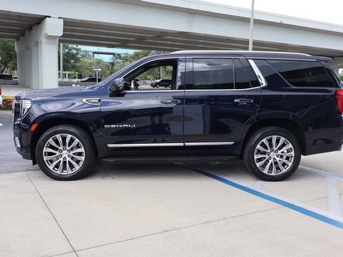 Used 2021 GMC Yukon Denali AWD/4WD image 4