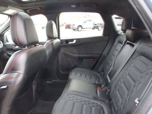 Used 2023 Ford Escape ST-Line Elite w/ Premium Technology Package image 17