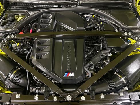 Used 2023 BMW M4 xDrive Competition image 35