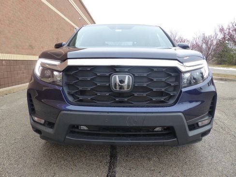 Used 2023 Honda Passport EX-L image 12