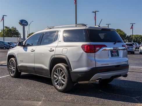 Used 2019 GMC Acadia SLT image 9
