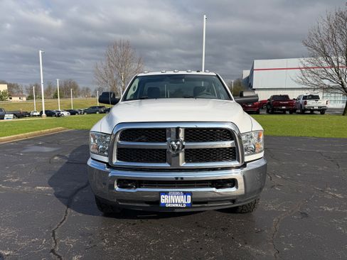 Used 2017 RAM 3500 Tradesman w/ Chrome Appearance Group AWD/4WD image 24