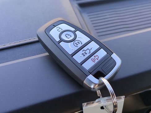 New 2024 Ford F250 Lariat w/ Lariat Ultimate Package image 60