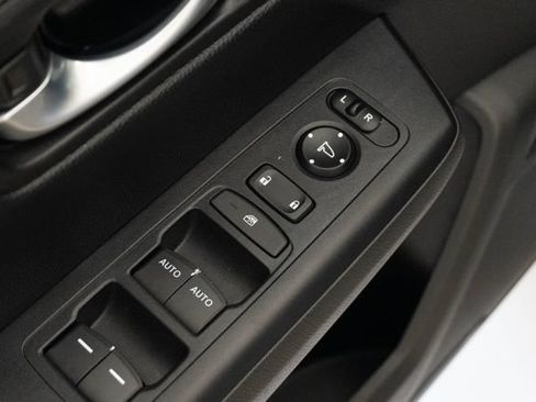Used 2023 Honda CR-V EX image 14