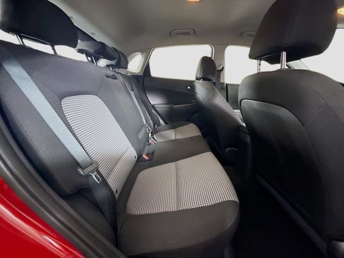 Used 2022 Hyundai Kona SE FWD image 26