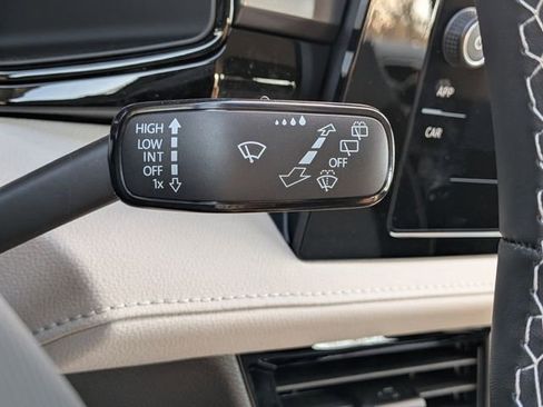 New 2026 Volkswagen Taos S FWD image 30
