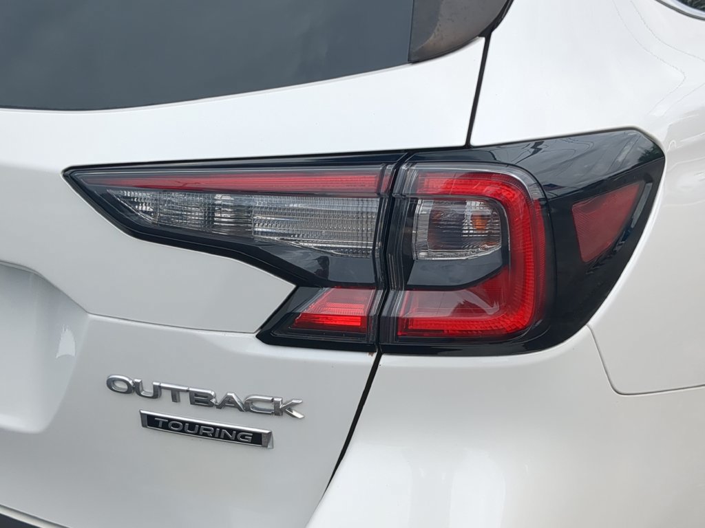 Used 2020 Subaru Outback Touring w/ Popular Package #2 AWD/4WD image 9