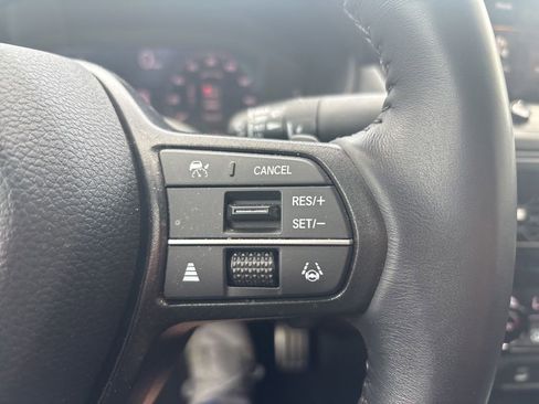 Used 2023 Honda Accord Sport image 15
