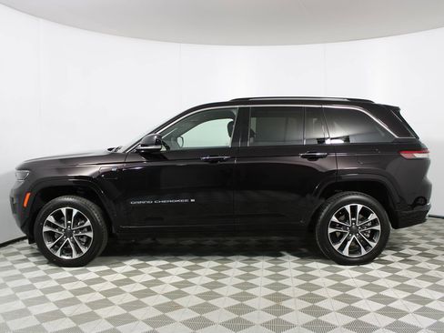 Used 2022 Jeep Grand Cherokee Overland w/ Luxury Tech Group IV image 40