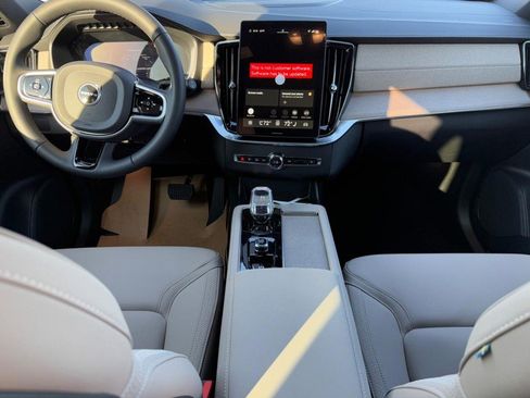 New 2026 Volvo XC90 B6 Plus w/ Protection Package Premier image 7