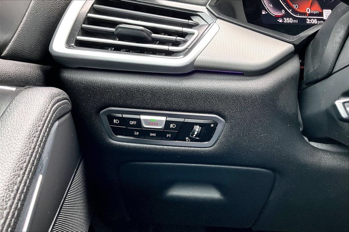 Used 2019 BMW X5 xDrive40i w/ Convenience Package AWD/4WD image 29