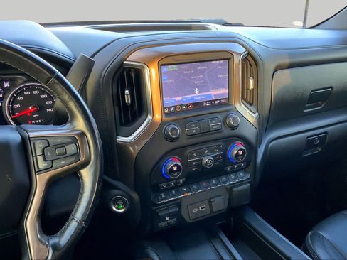 Used 2022 Chevrolet Silverado 3500 High Country w/ Technology Package AWD/4WD image 7