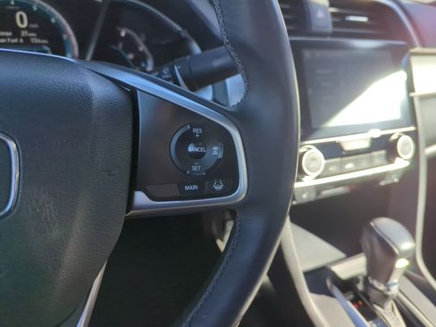 Used 2016 Honda Civic Touring image 26