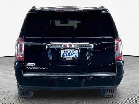 Used 2019 GMC Yukon XL Denali AWD/4WD image 6