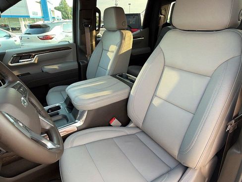 New 2026 Chevrolet Silverado 1500 RST w/ RST All Star Premium Package AWD/4WD image 4