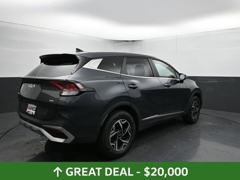 Used 2024 Kia Sportage LX image 15