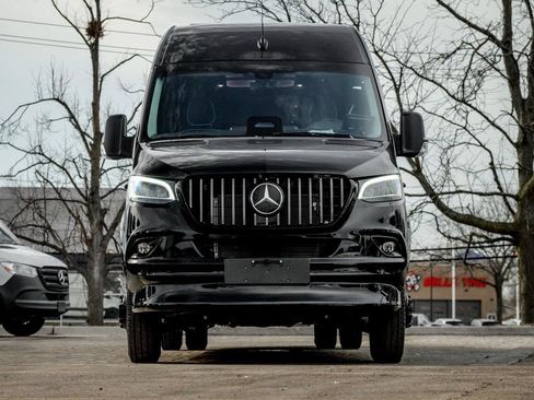 New 2025 Mercedes-Benz Sprinter 3500 image 7