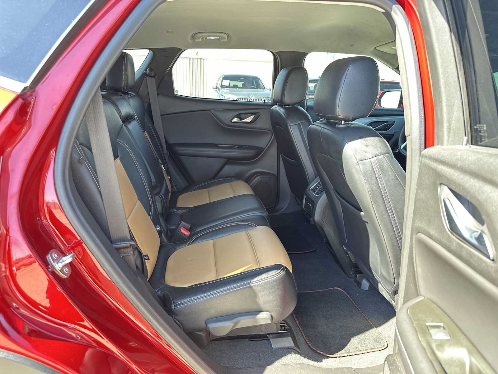 Used 2022 Chevrolet Blazer LT FWD image 21