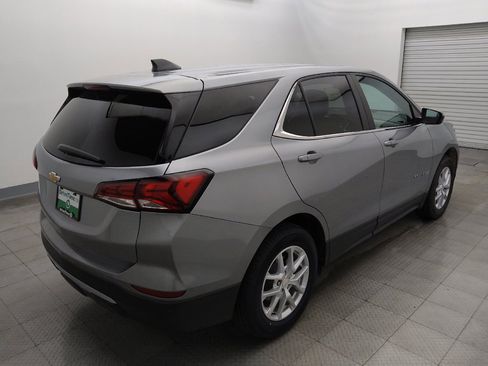 Used 2023 Chevrolet Equinox LT w/ Driver Convenience Package AWD/4WD image 9