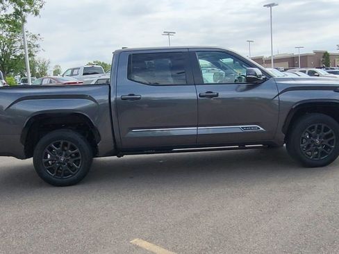 Used 2025 Toyota Tundra Platinum AWD/4WD image 6