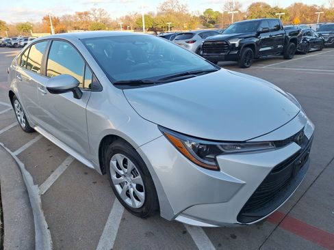 Used 2024 Toyota Corolla LE image 8