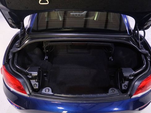 Used 2011 BMW Z4 sDrive30i image 26