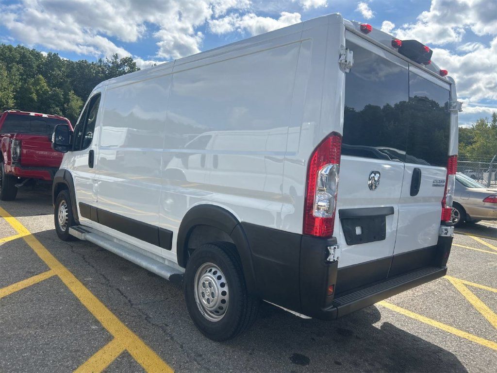 Used 2025 RAM ProMaster 2500 w/ U-Haul Equipment Group FWD image 6